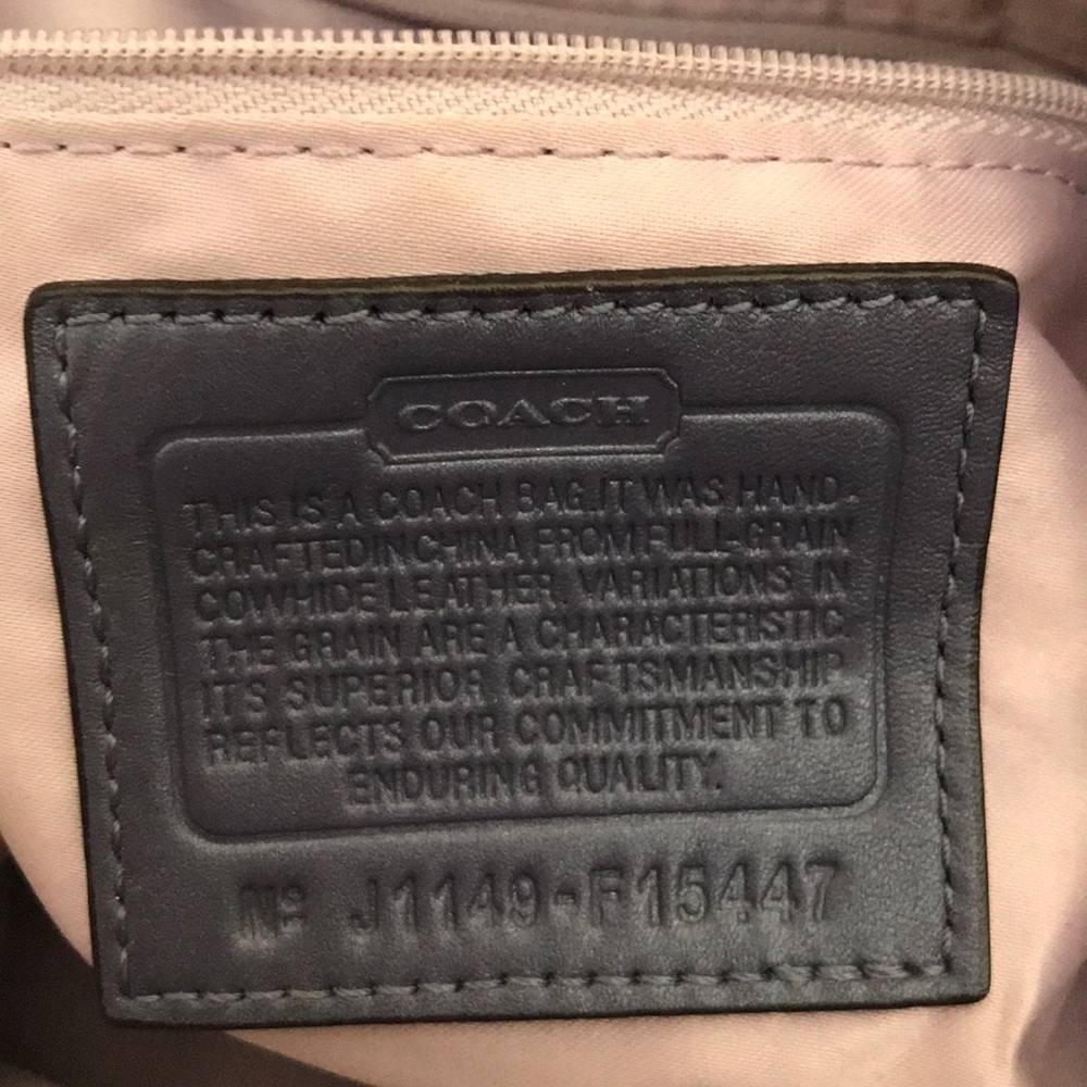 Coach satchel - Picture 2 of 4